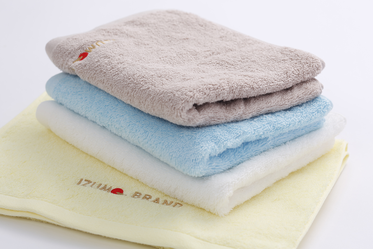 FR2と出雲限定タオル 2023年「兎年」初詣期間『 #FR2 』出雲縁欲みくじタオルを出雲